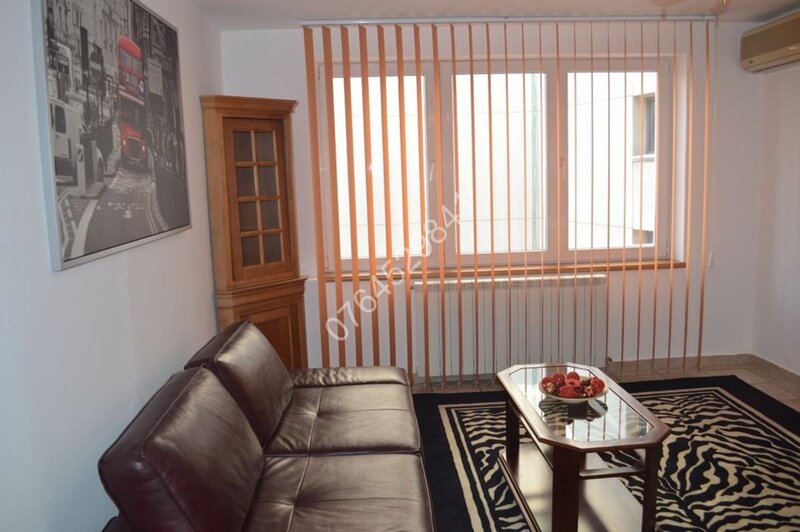 Sala Palatului, Ateneu, str. Stirbei Voda intersectie cu Calea Victoriei